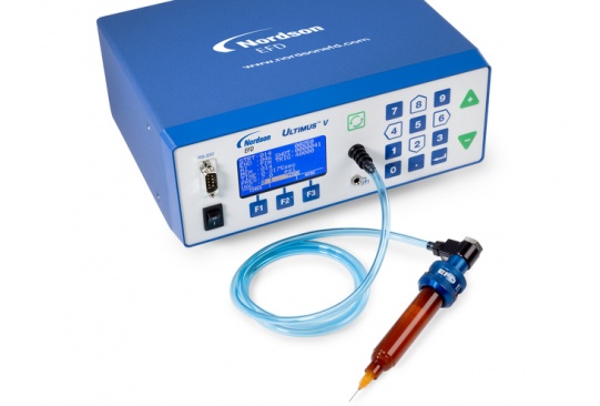 Thiết bị phân phối chất lỏng để bàn Ultimus™ V Nordson EFD